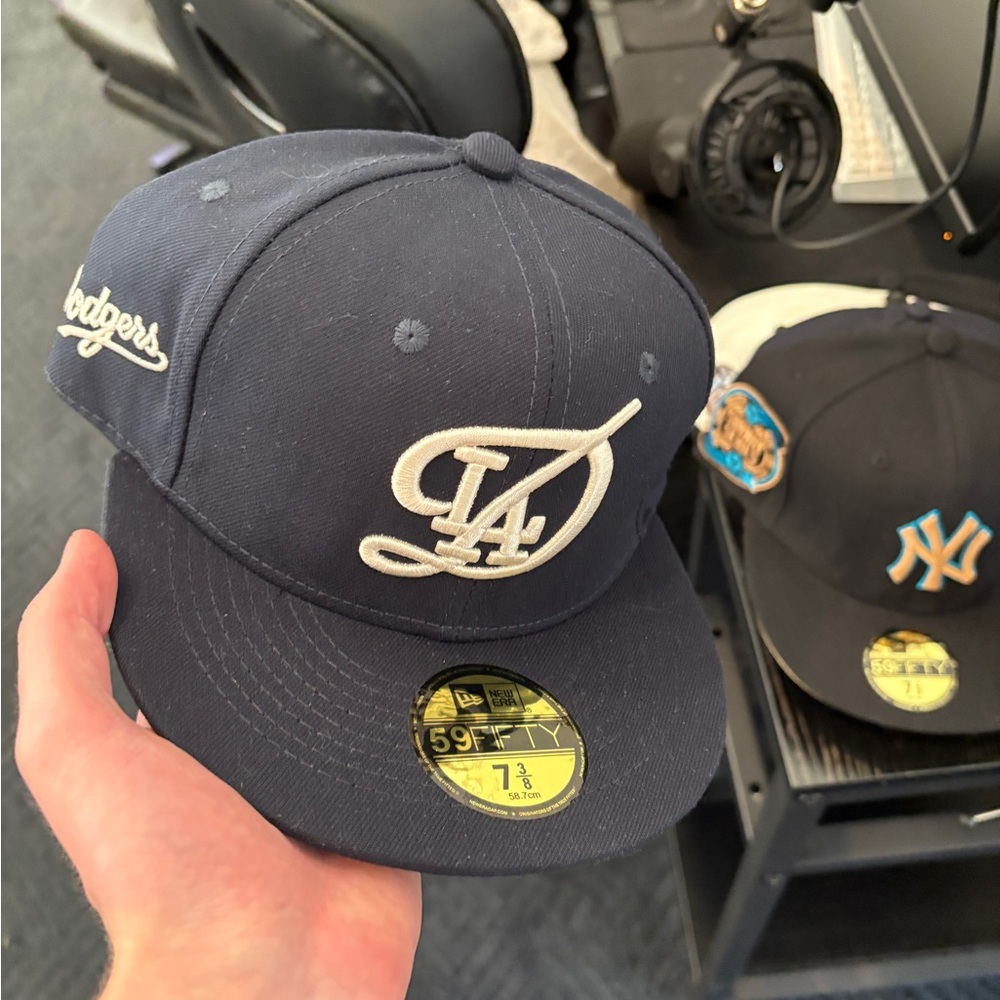 MLB and NBA hats for sale